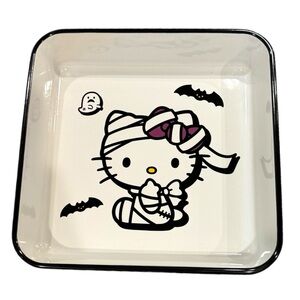RARE HELLO KITTY dish 8x8